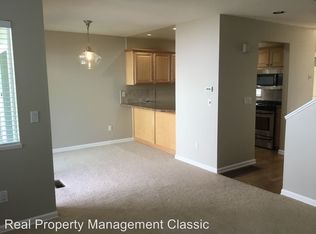 10573 SW Murdock St, Tigard, OR 97224