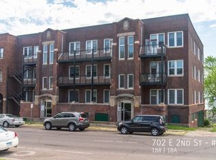 702 E 2nd St APT 4, Duluth, MN 55805