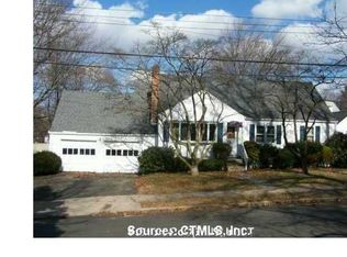 393 Painter Dr, West Haven, CT 06516