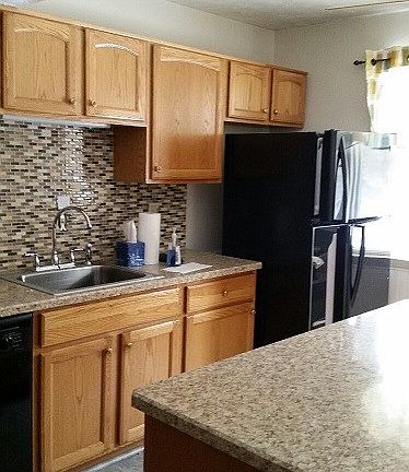 3rd image of 7662 Dawson Dr SE