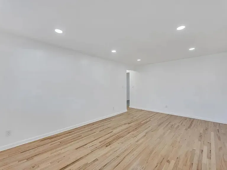 5614 Avenue N #1 — Photo 3