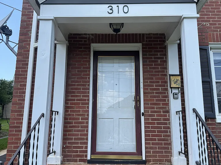 310 Yeardley Ave — Photo 3