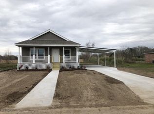 303 Sapphire Dr, Lafayette, LA 70506