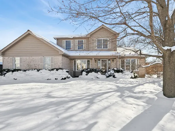 14870 King Dr, Libertyville, IL 60048