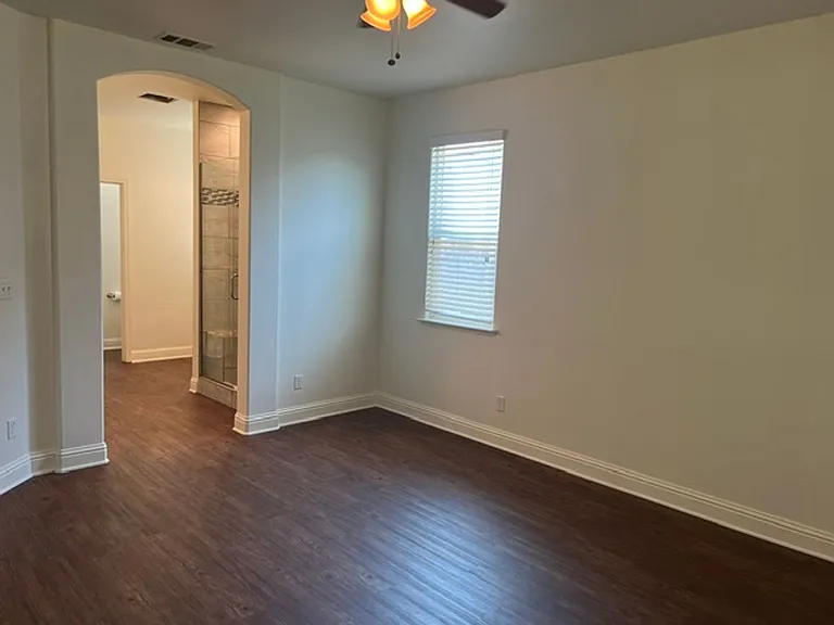 947 Timothy Ave — Photo 6
