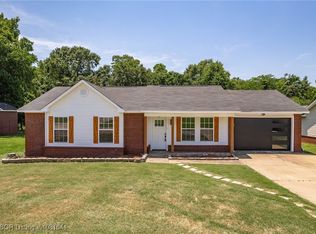 607 Boulder Dr, Van Buren, AR 72956