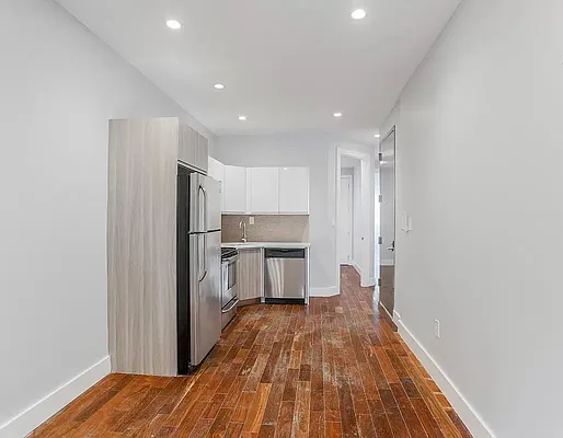 Rented by ERNY LLC | media 13