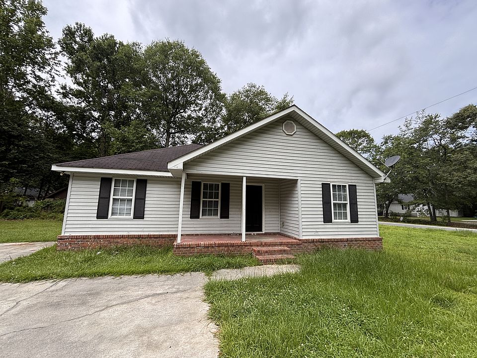 1st image of 201 Maderia Ct
