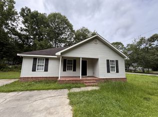 201 Maderia Ct, Statesboro, GA 30458