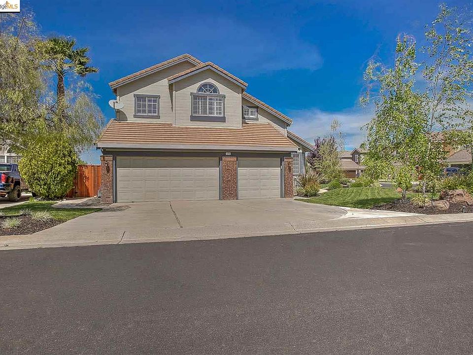 1st image of 5791 Woodland Ct
