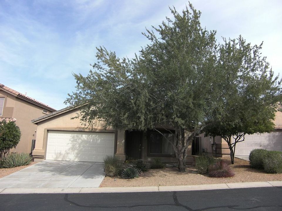 1st image of 10460 E Hillery Dr