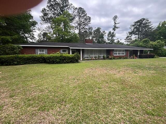 1st image of 201 Overhill Dr