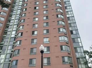 61 Markbrook Ln #1706, Toronto, ON M9V 5E7