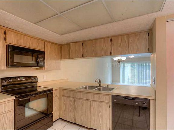 4th image of 9611 Forest Edge Ct