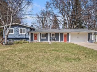 5169 Ottawa St, Burton, MI 48509