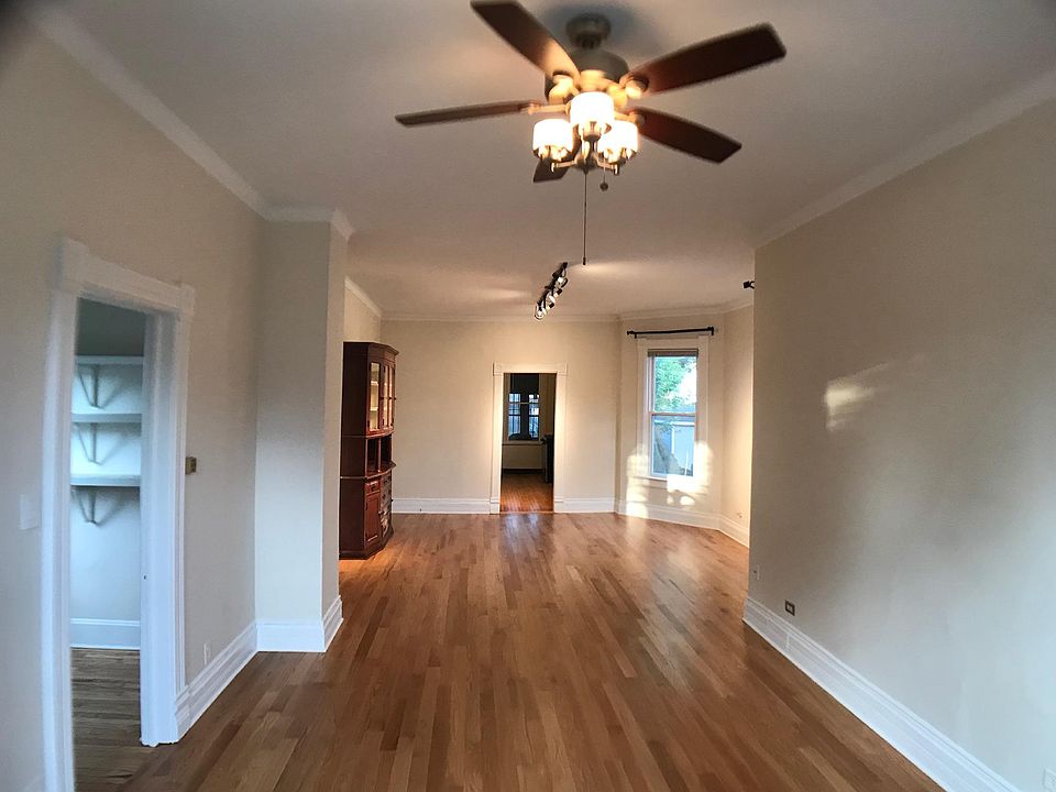 1st image of 2437 N Rockwell St #2