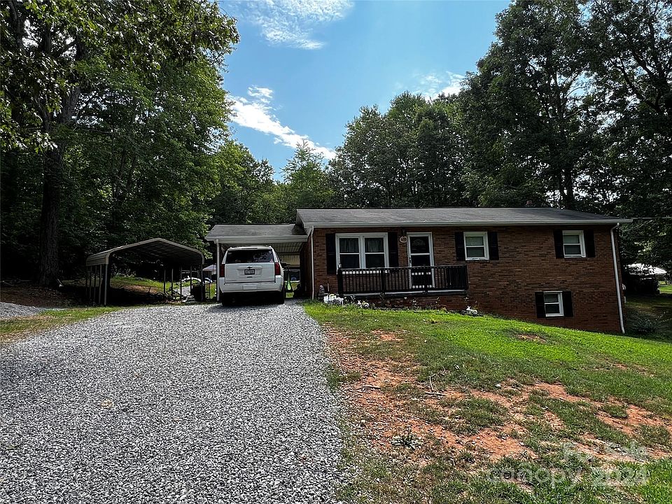 1st image of 103 Lynn Wood St