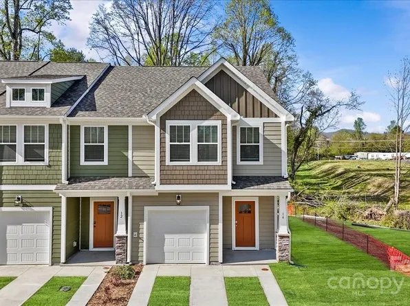 14 Moon Haven Way, Arden, NC 28704