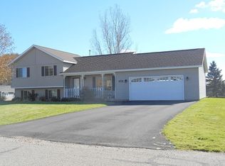 7955 Hemlock St, Hewitt, WI 54441