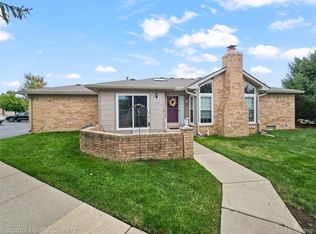 59321 Royal Oak Ct, Washington, MI 48094