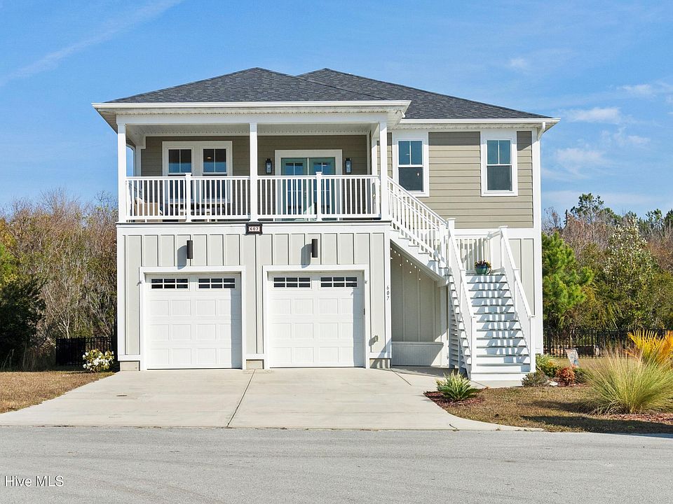 1st image of 607 Trawler Place