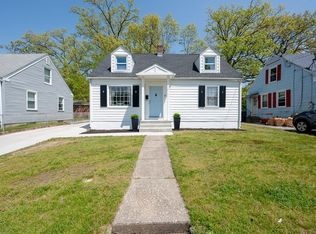 7 Schley St, Springfield, MA 01109