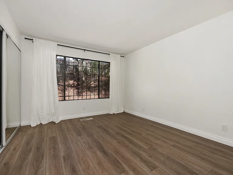 6660 Reservoir Ln — Photo 22