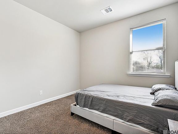 3rd image of 6733 Tiger Pointe Dr