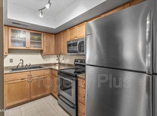 6810 S Snyder Ln, Tempe, AZ 85283