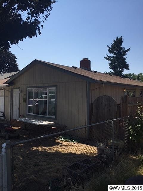 2nd image of 485 22nd St SE