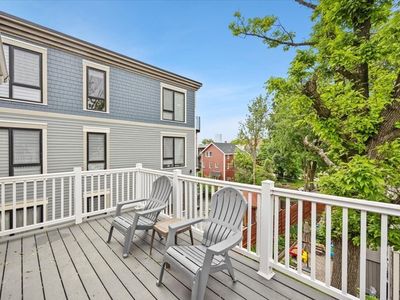 102 Mount Pleasant Ave, Roxbury, MA, 02119