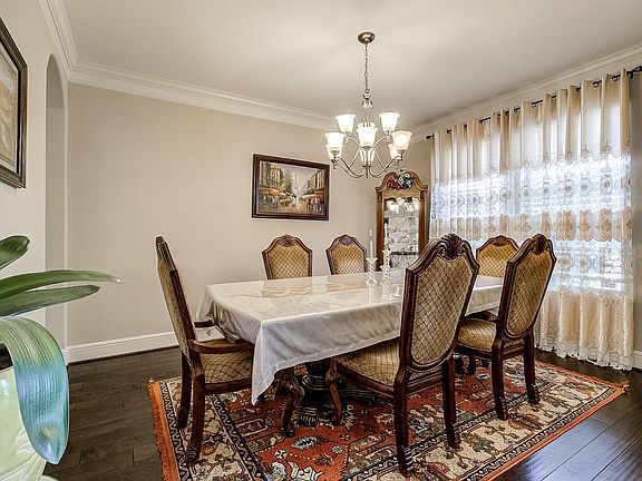 5th image of 159 Ballantyne Dr
