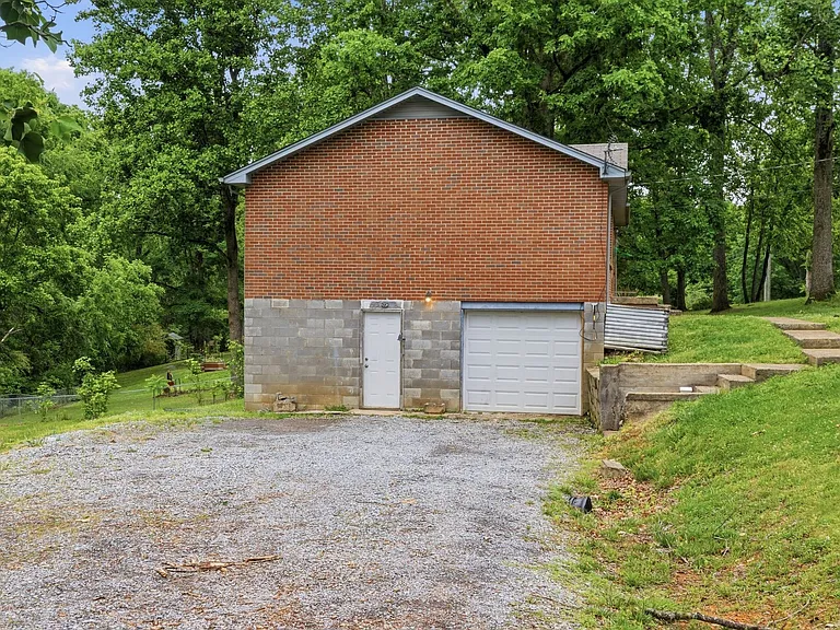 7222 Timberlane Dr — Photo 21
