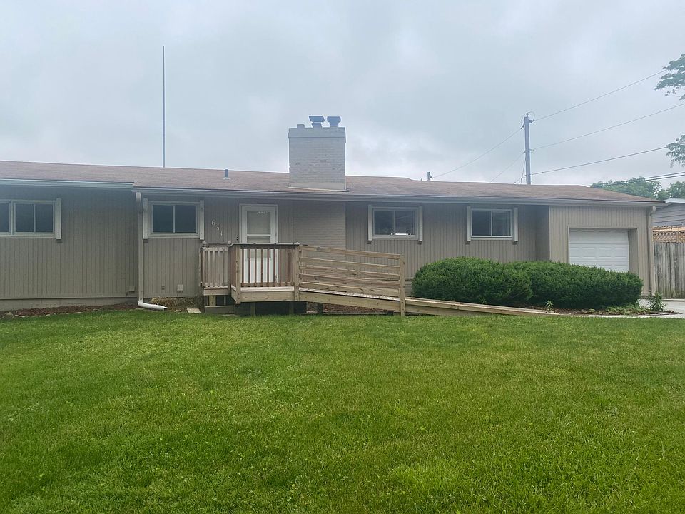 1st image of 631 Osage Dr