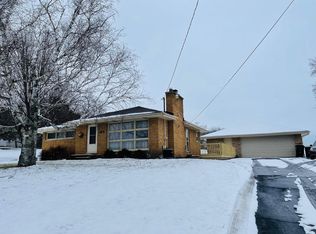 41364 N Mill Creek Rd, Wadsworth, IL 60083