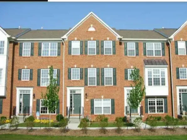 13340 Golden Gate Dr W, Carmel, IN 46074