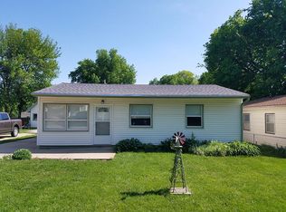 6917 Francis St, Lincoln, NE 68505