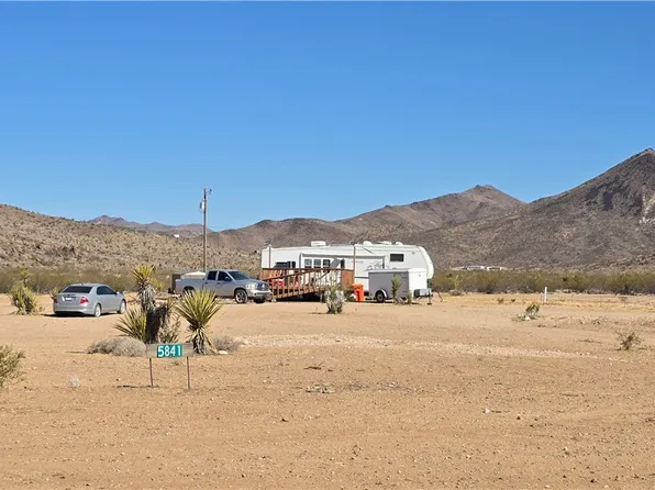 5841 N Hoover Rd, Golden Valley, AZ 86413