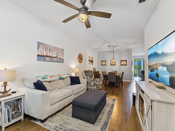 3rd image of 12912 Anthorne Lane