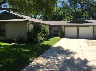 8326 Athenian Dr, Universal City, TX 78148