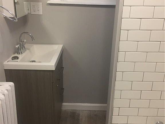 4th image of 286 Glenwood Ave