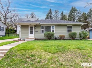 1230 25th St, Bettendorf, IA