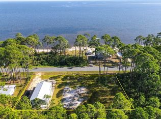 3015 Highway 98 E, Carrabelle, FL 32322