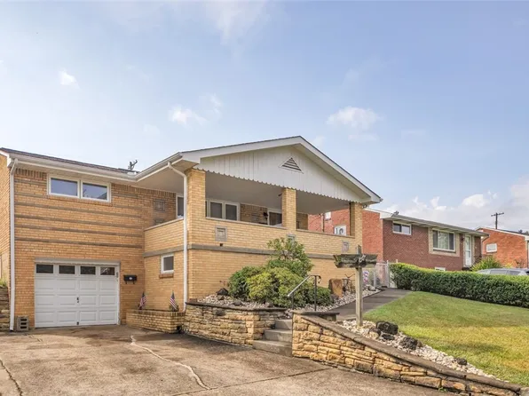 218 Skyport Rd, West Mifflin, PA 15122