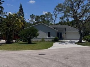 1980 Bethany Pl, Naples, FL 34109