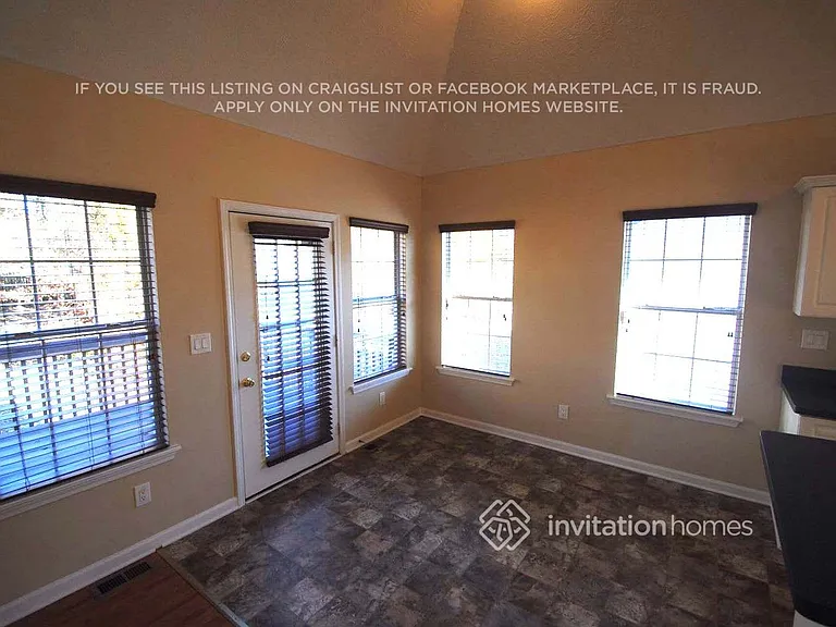 4088 Water Hole Ct — Photo 4