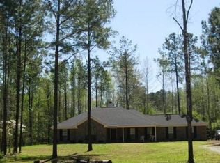 562 Montana Dr, Titus, AL 36080