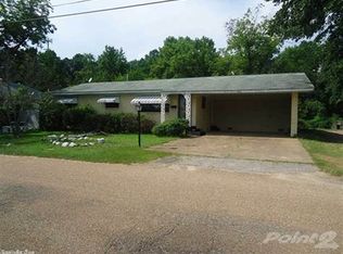 1806 Logan St, Arkadelphia, AR 71923