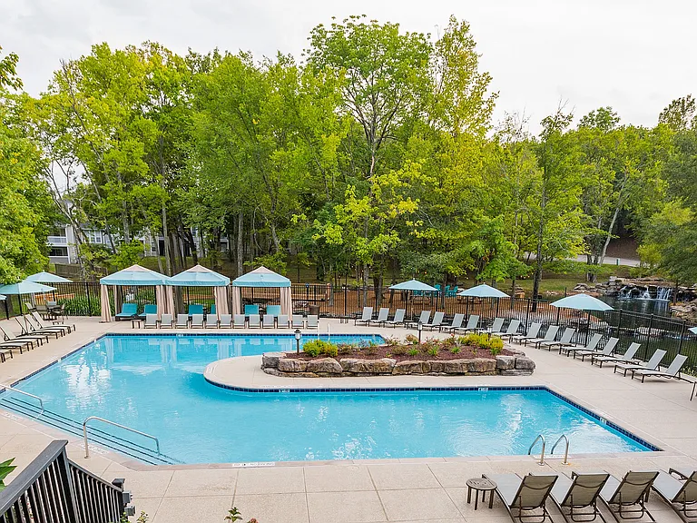 Landings of Brentwood Pool