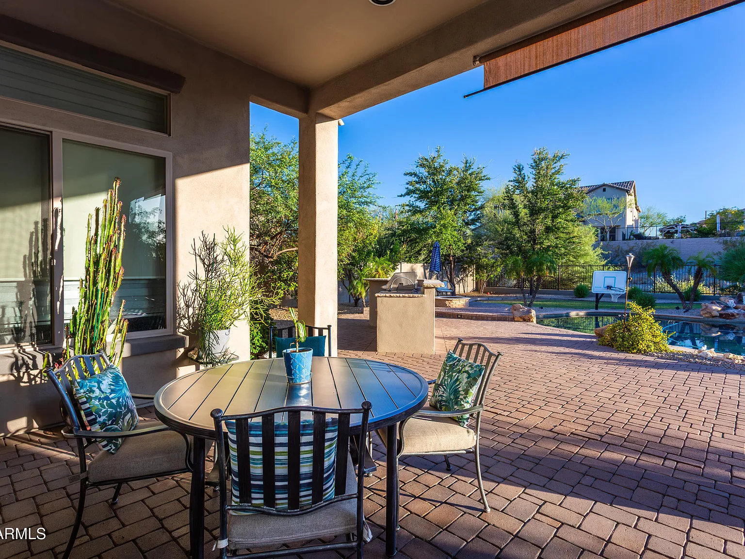 3 bed, 3.5 bath, 3067 sqft, $4,500 — Photo 3